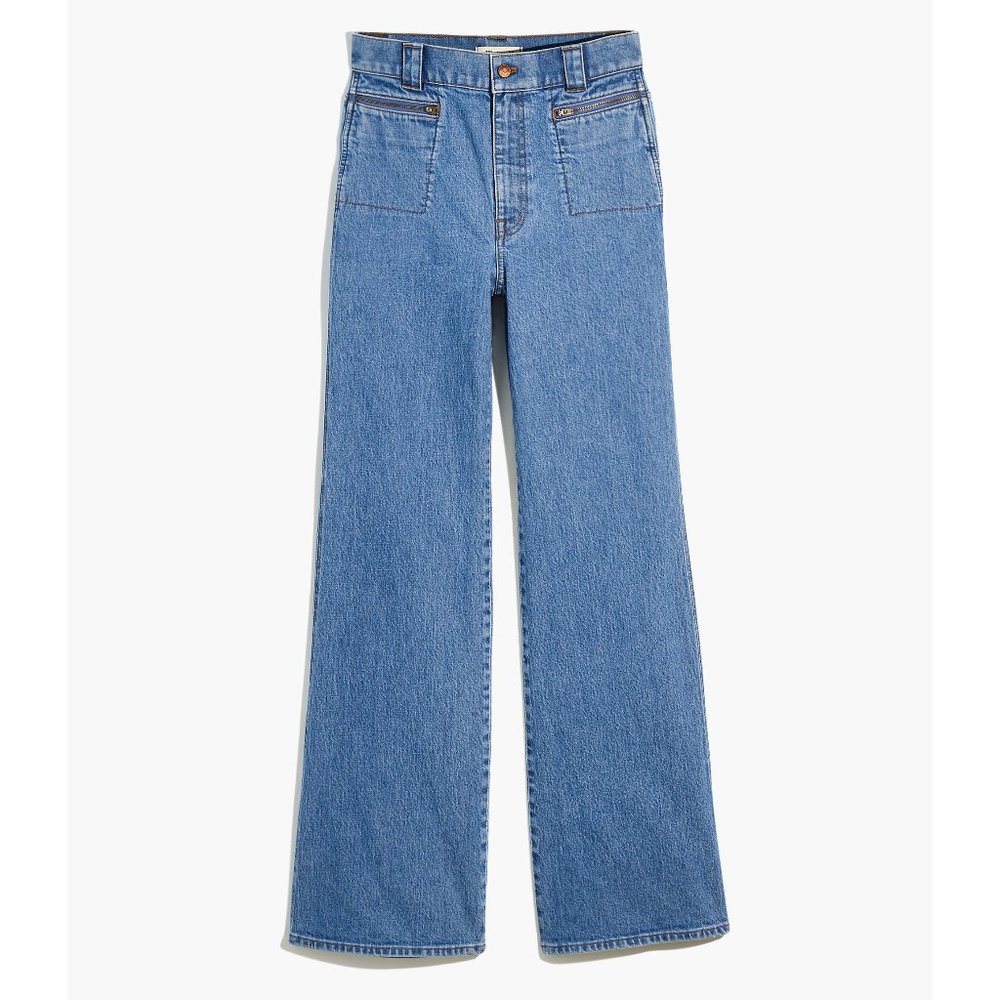 Madewell Madewell 11" High-Rise Flare Jeans in Easley Wash: Zip-Pocket Edition